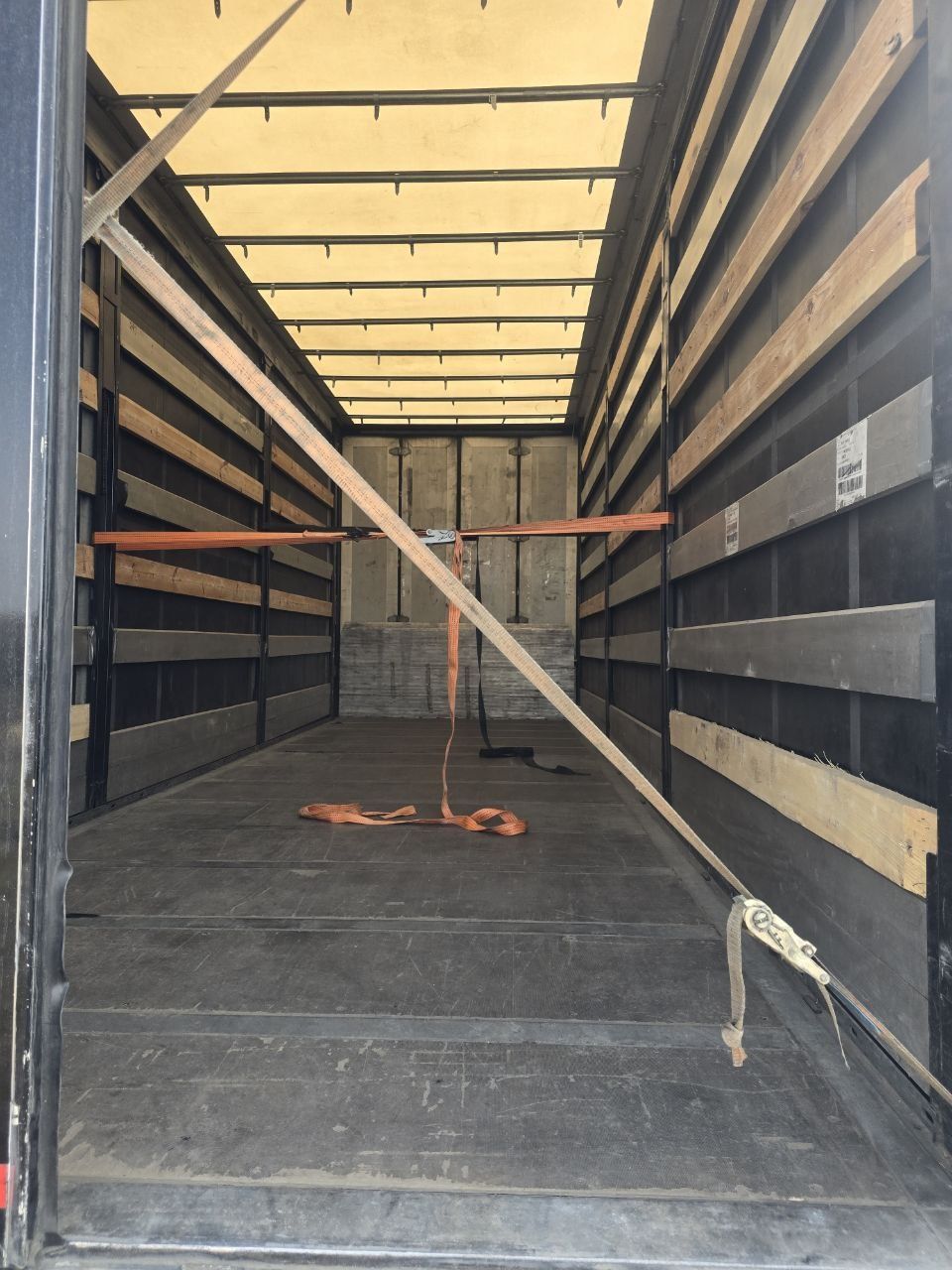 DAF XF480 EURO 6 паравоз + WECON прицеп Сотилади