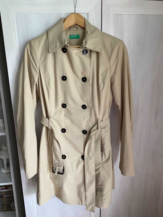 Trench Benetton bej