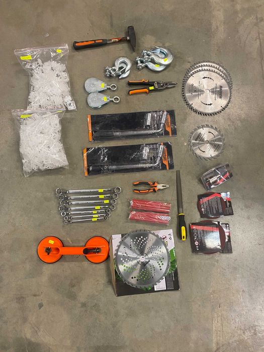 Диск за циркуляр/Клещи/Кука за лебедка /Ключ лула CR-V к-т 8бр.