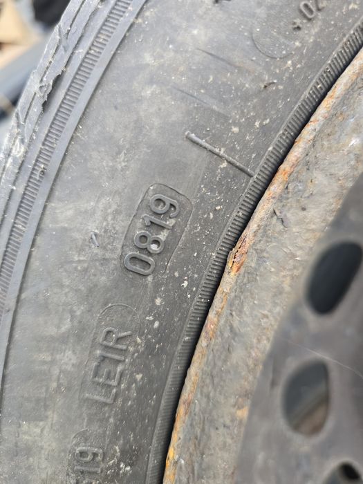 Set 4 anvelope/cauciuc/roti 195/55R16(iarna)