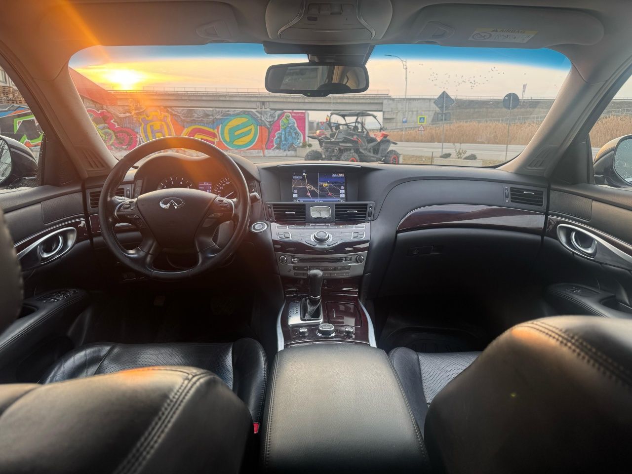 Vand/ schimb Infiniti Q70