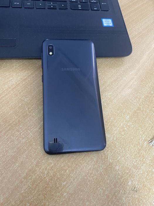 Samsung A10 продается