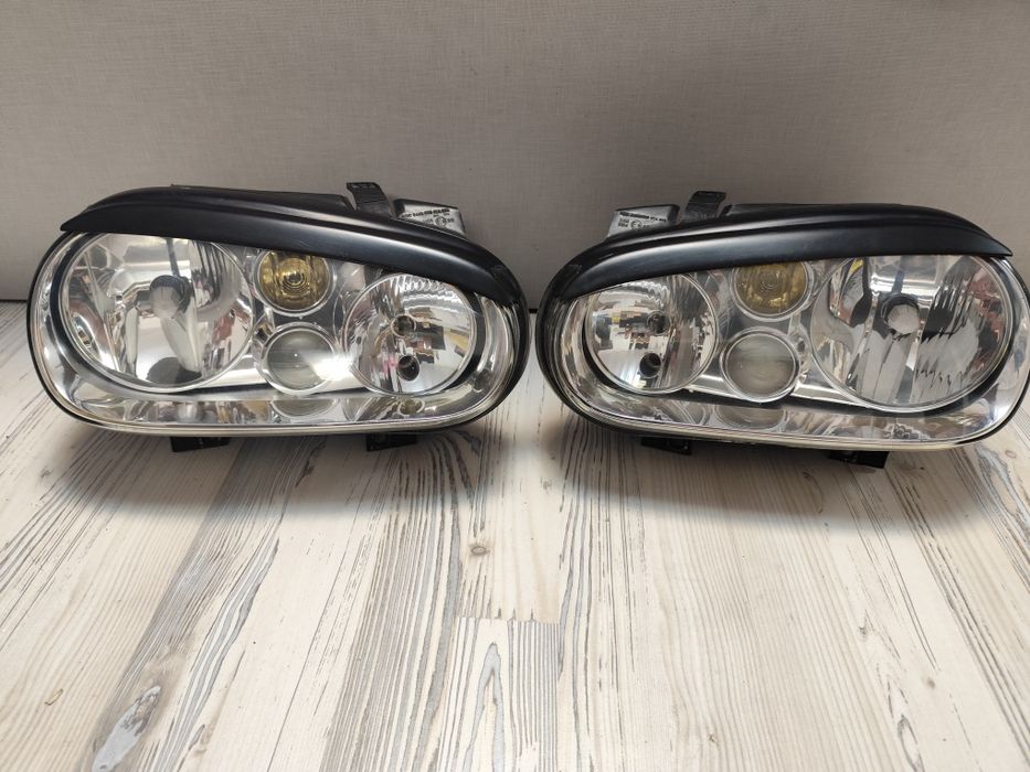 Faruri Golf 4 cu proiectoare