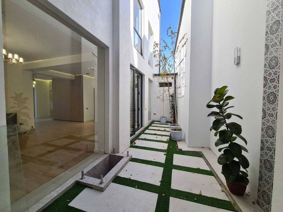 Евро дом Циалковский 2 сотки 4 уровня ,