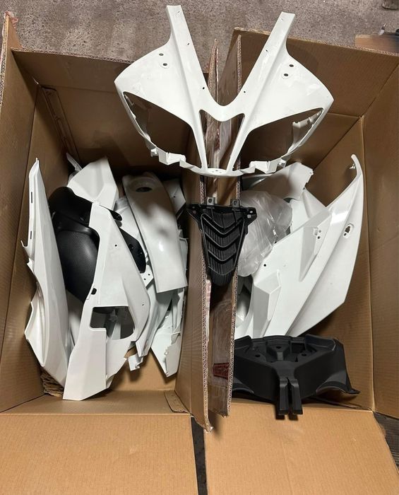 Carene noi yamaha yzf r125 gen1 si gen2 la cel mai bun pret