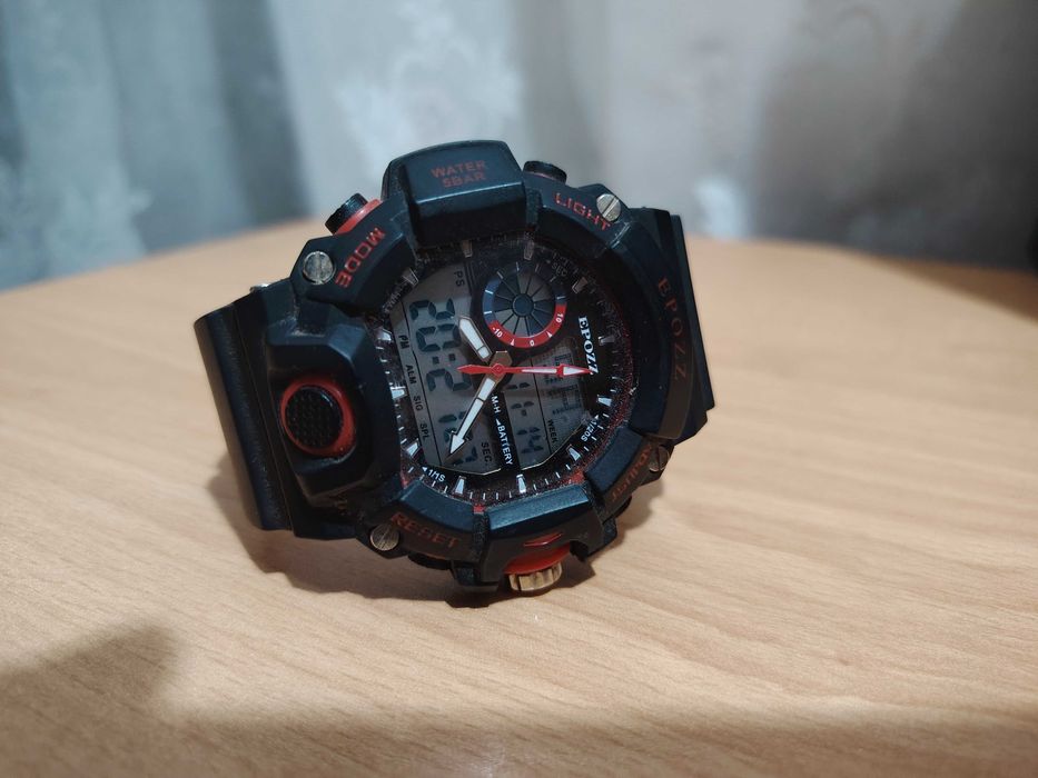 Наручные часы Epozz