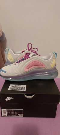 Nike Air Max720 nr 40 -Pret 350