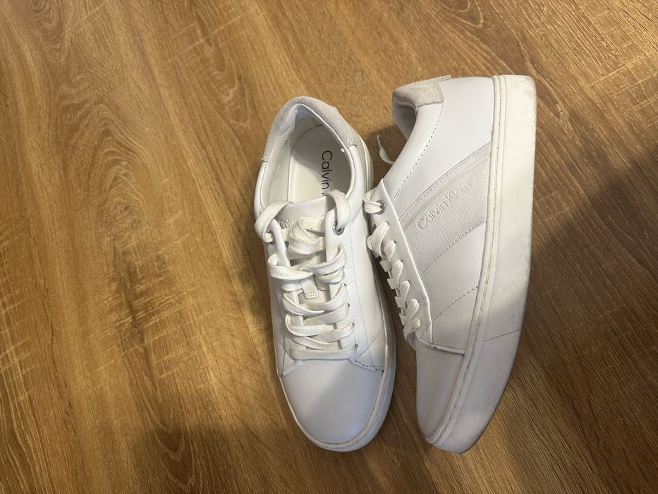 Vand adidasi Calvin Klein