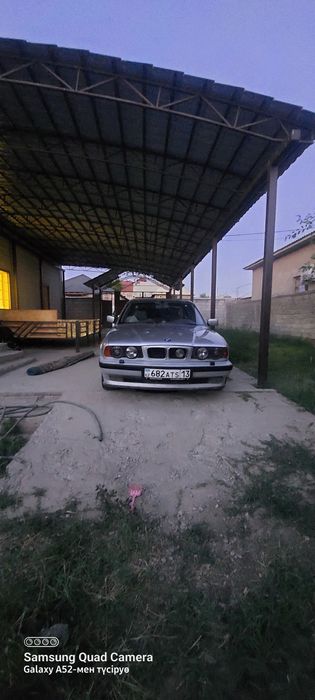 BMW 525 состояние отл.