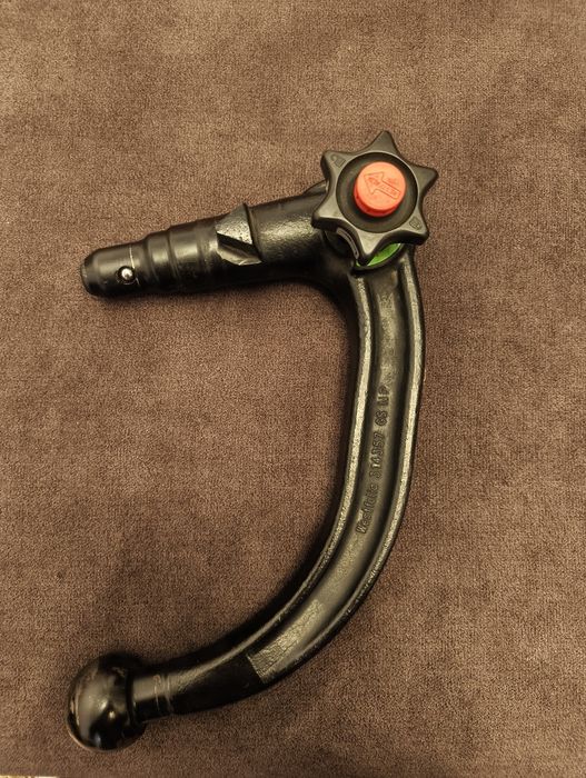 Cui Carlig de remorcare Ford original