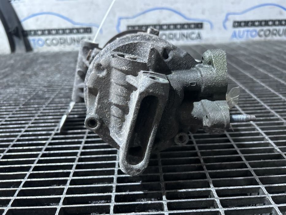 Compresor clima Nissan Qashqai 1.6 Benzina 2008 - 2010 HR16DE (1286) 92600JD000