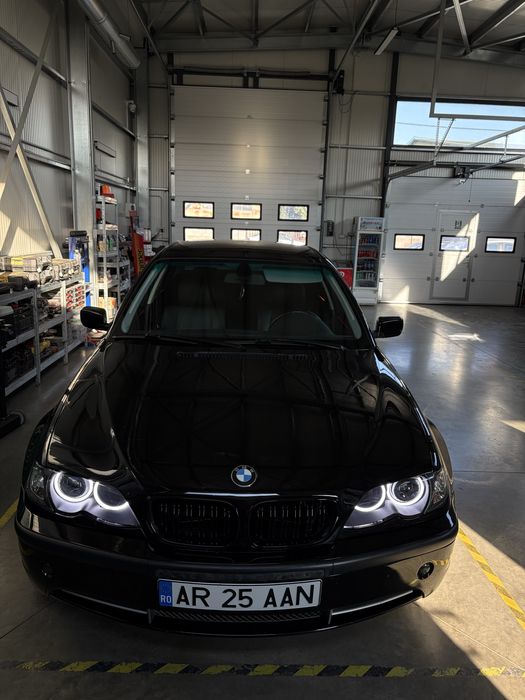 Vand bmw e46 avariat