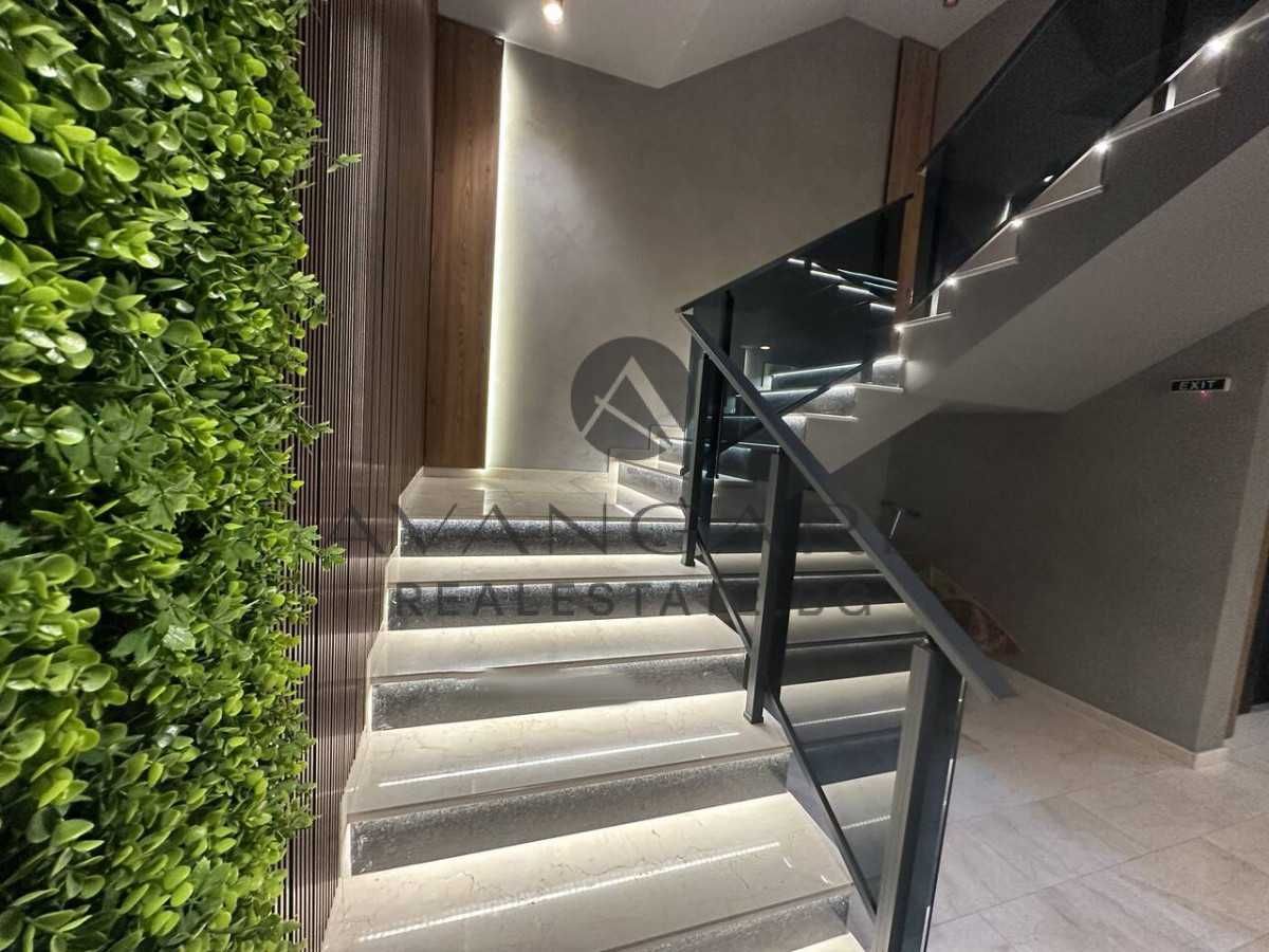 Продава се Тристаен апартамент в Пловдив, Мараша - 105 кв.м за 2248 €/кв.м - Снимка #11