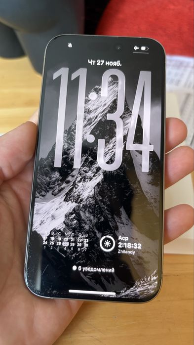 Продам Iphone 15 pro