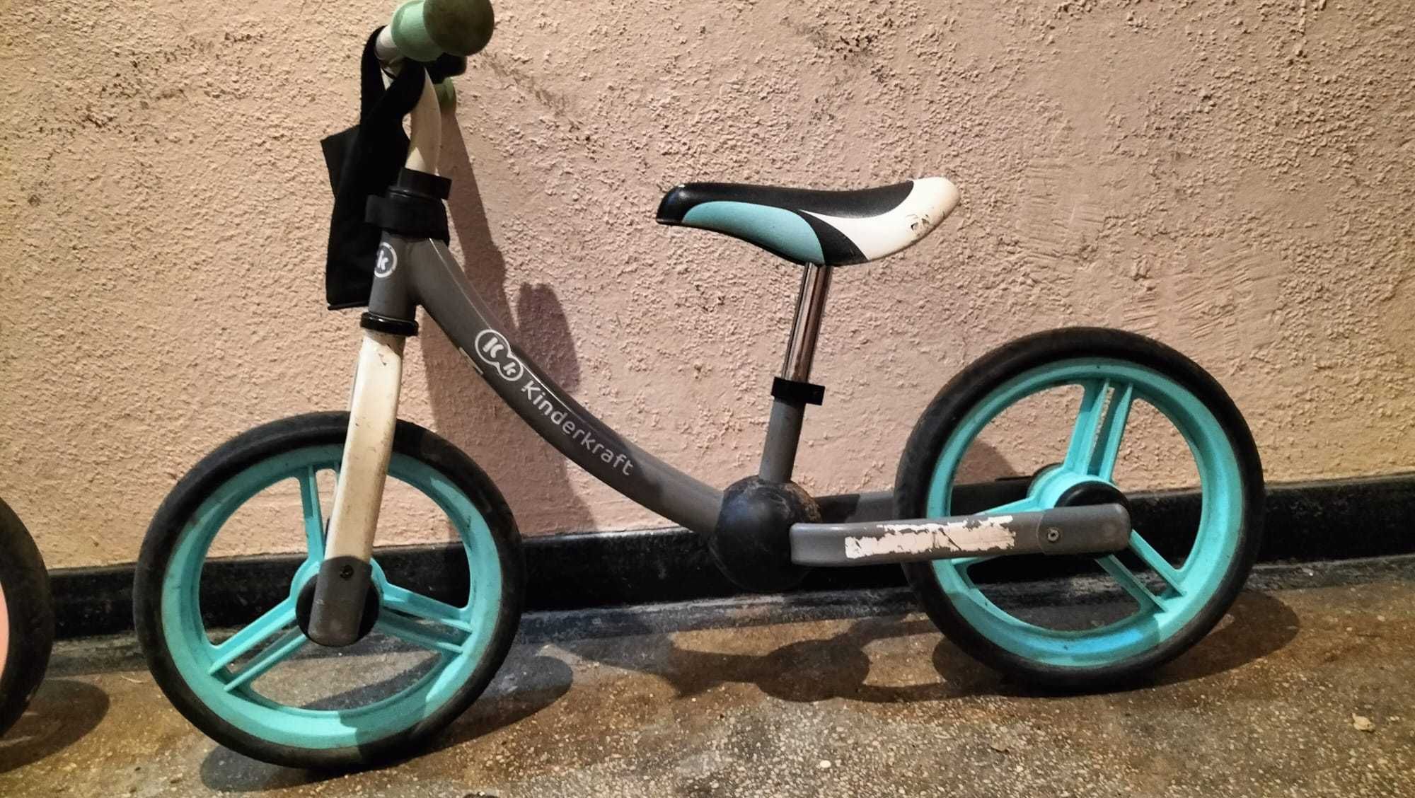 doua biciclete fara pedale Kinderkraft potrivite gemeni