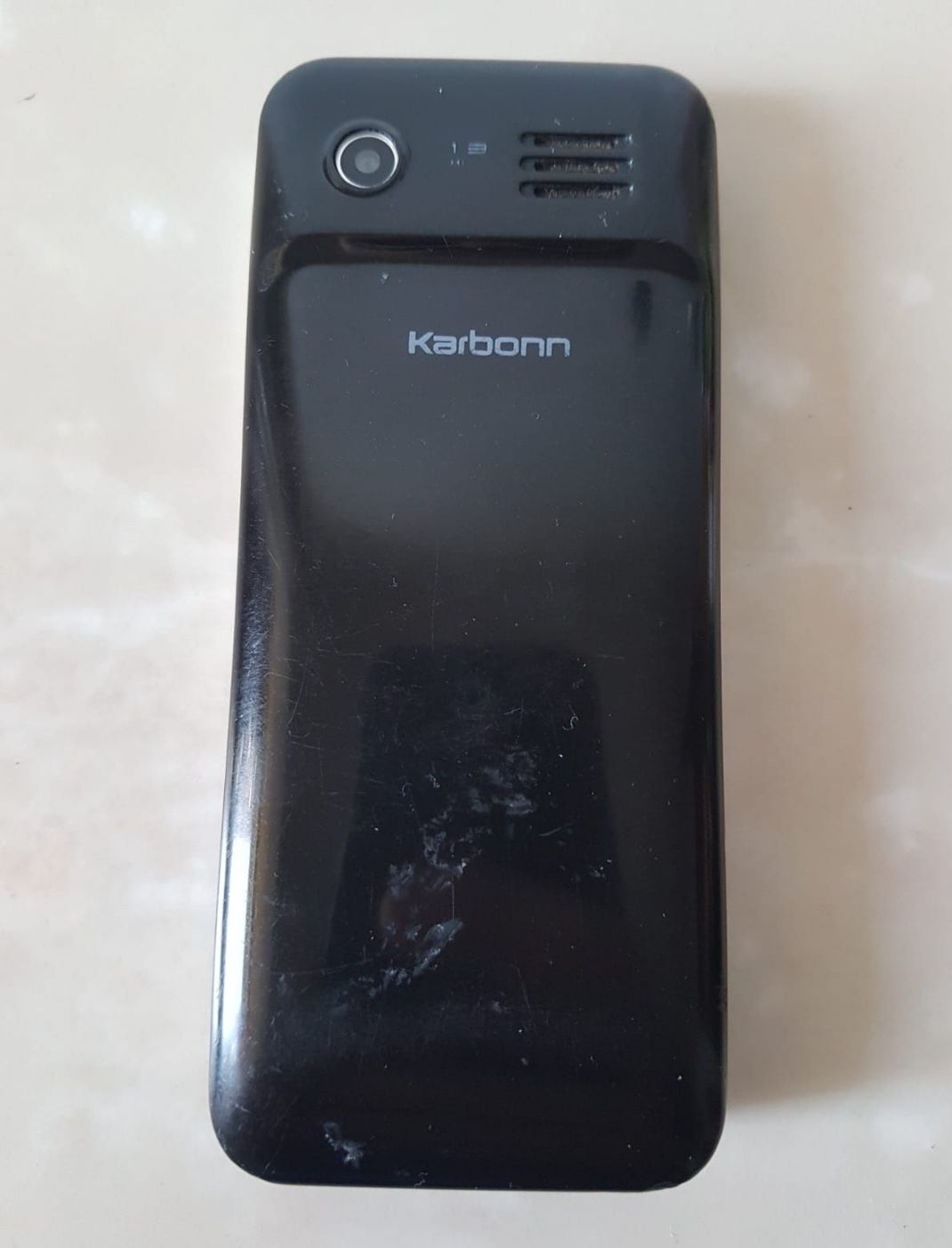 Telefon mobil Karbonn