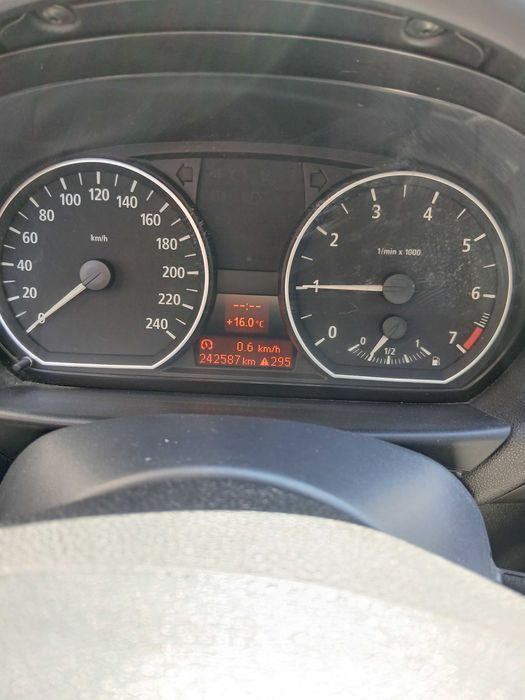 Vând BMW seria1, 1,6 Benzină an 2005