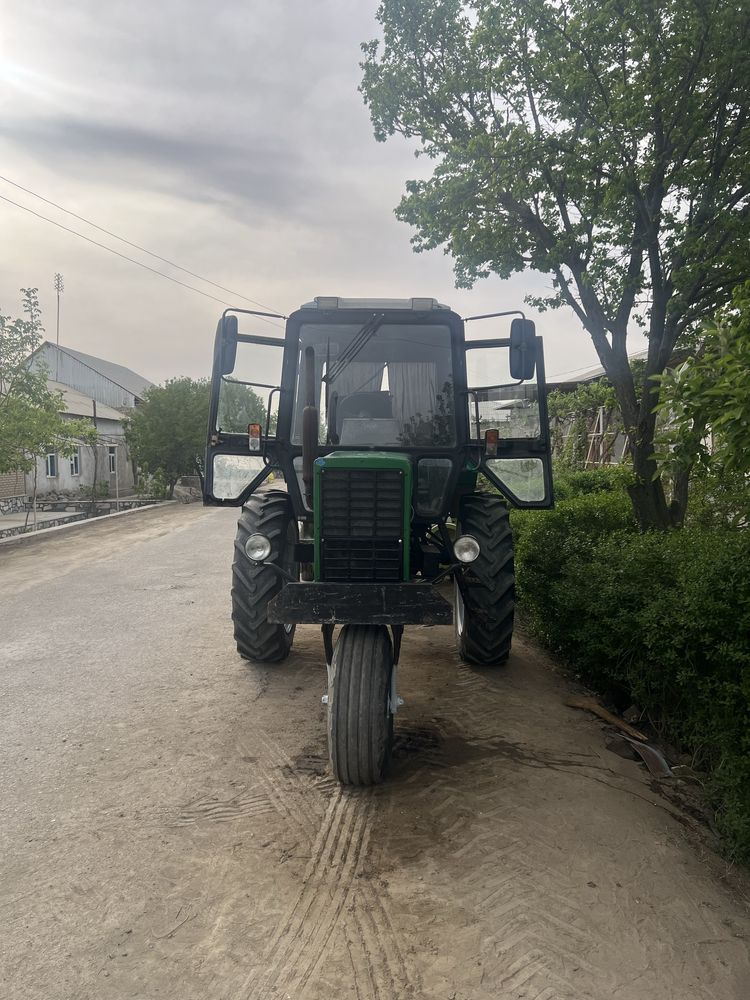 MTZ 80.X sotiladi