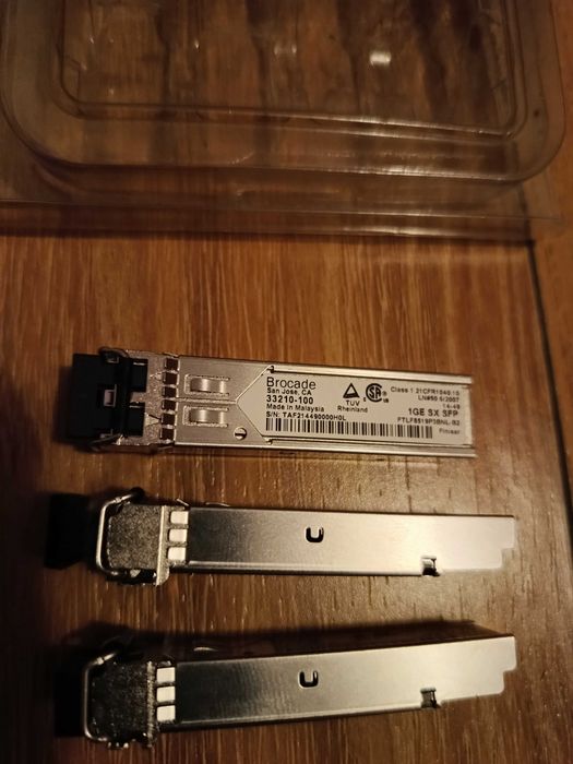 5 Brocade Brocade Finisar 1GE SX SFP 850nm 33210-100.Fibra optica