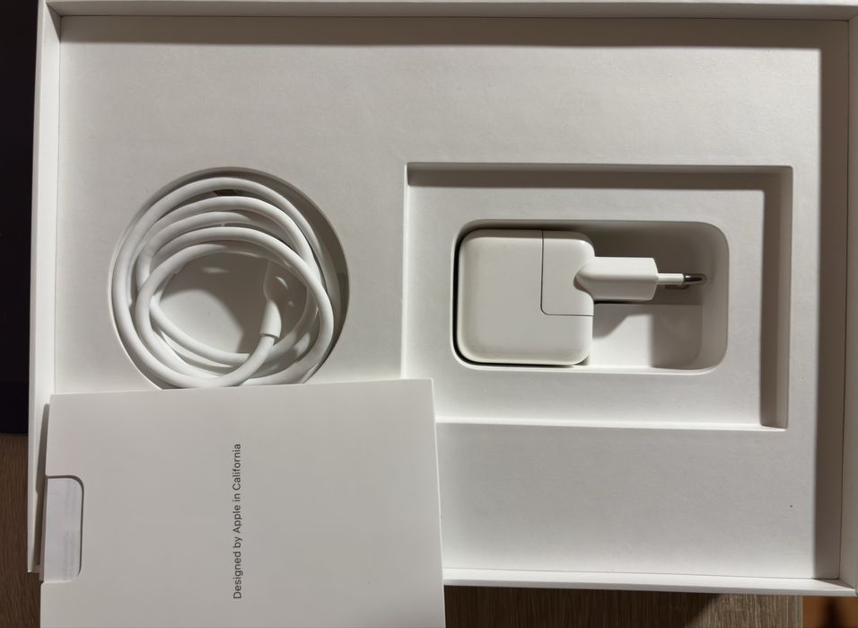 Ipad 7th Generation, 32 GB, WIFI