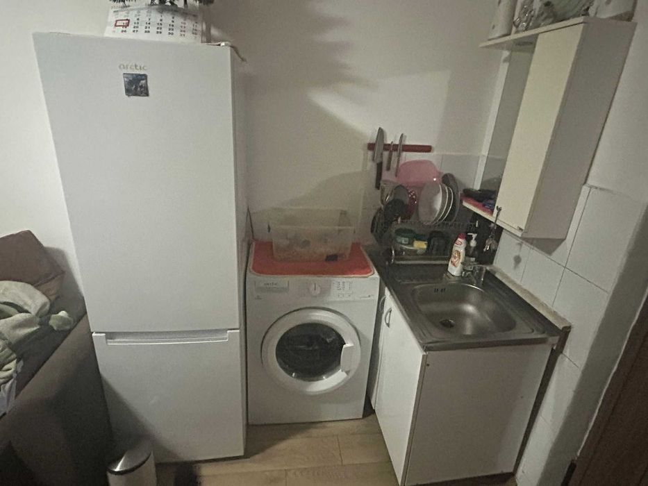 Cameră de cămin 12 m² de vânzare – 23.000 € – Brașov