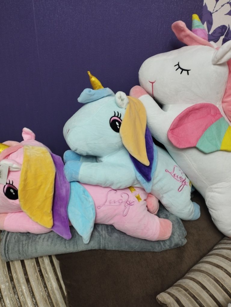 игрушки , единорог с пледом