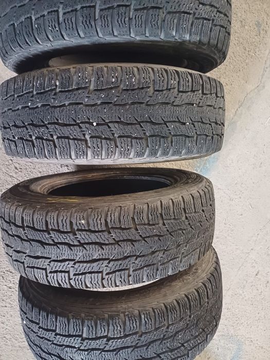 Nokian 205/65/16C