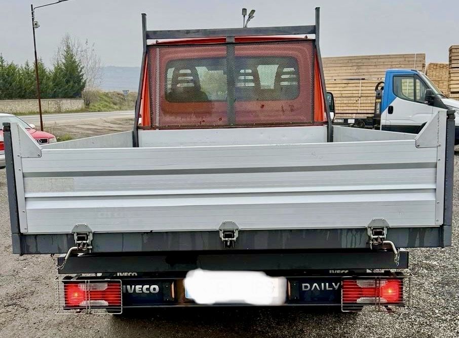 Iveco Daily basculabil 2013