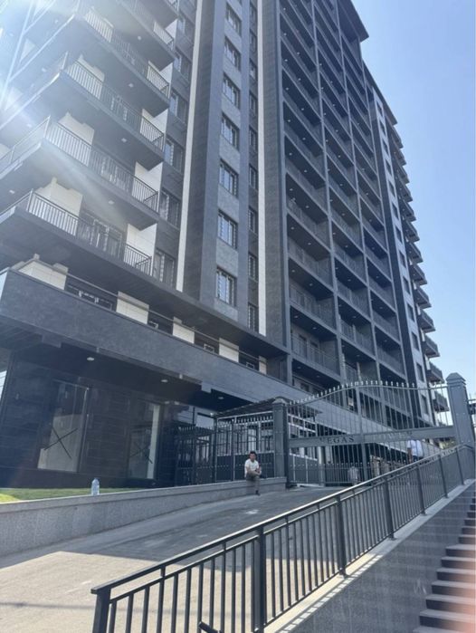 Студийная евродвушка в жк Vegas Tower , 75m2.