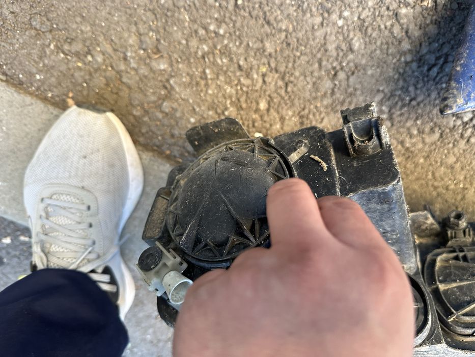 Faruri xenon mazda 6 +eleron