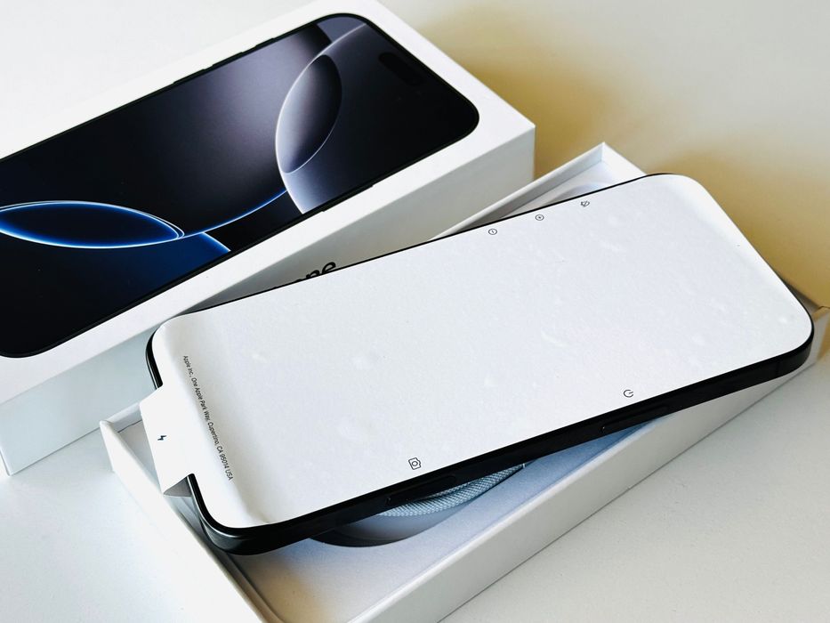 Iphone 16 Pro 128GB Black Като нов! Гаранция 6 месеца