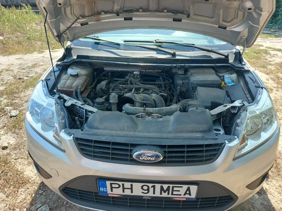 Ford Focus 1.6 benzina