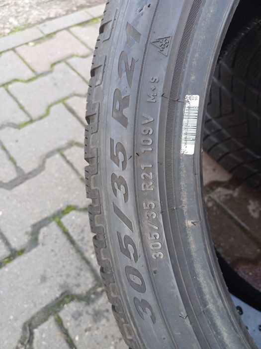 Anvelope de iarna Pirelli 305/35/21