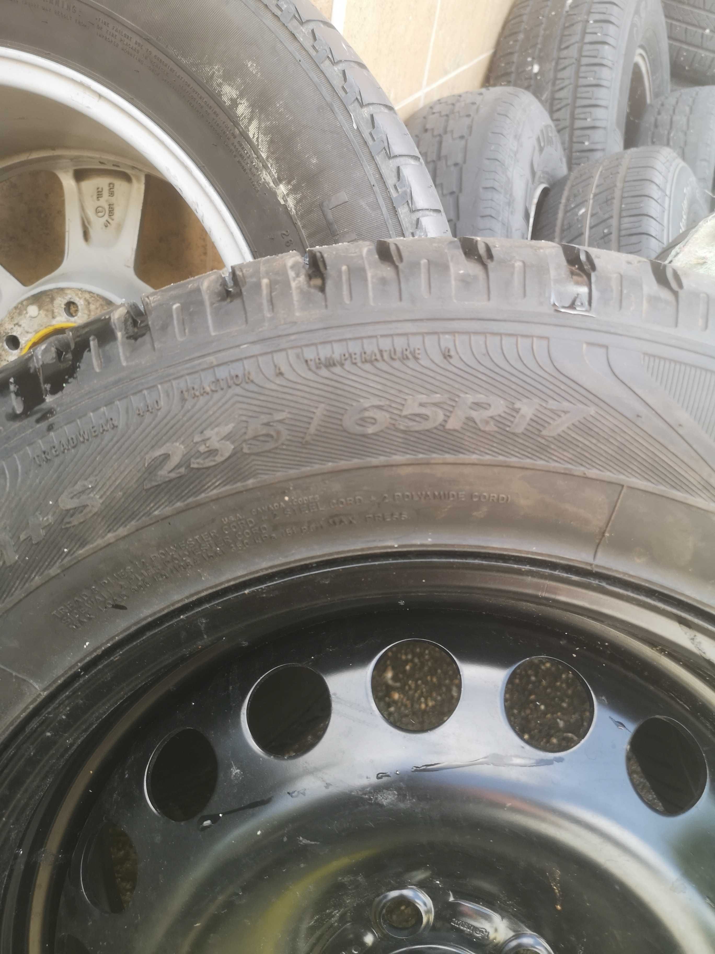 Гума с джанта за Land Rover