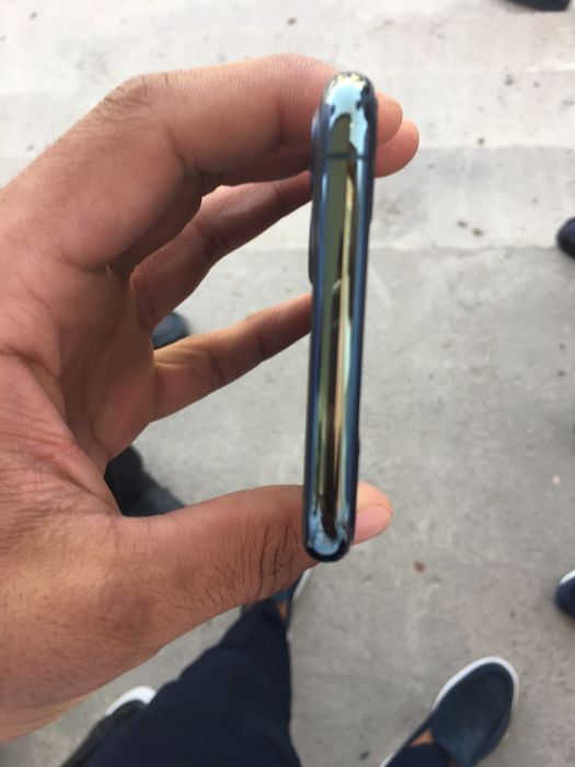 Iphone 11 pro max  KHA