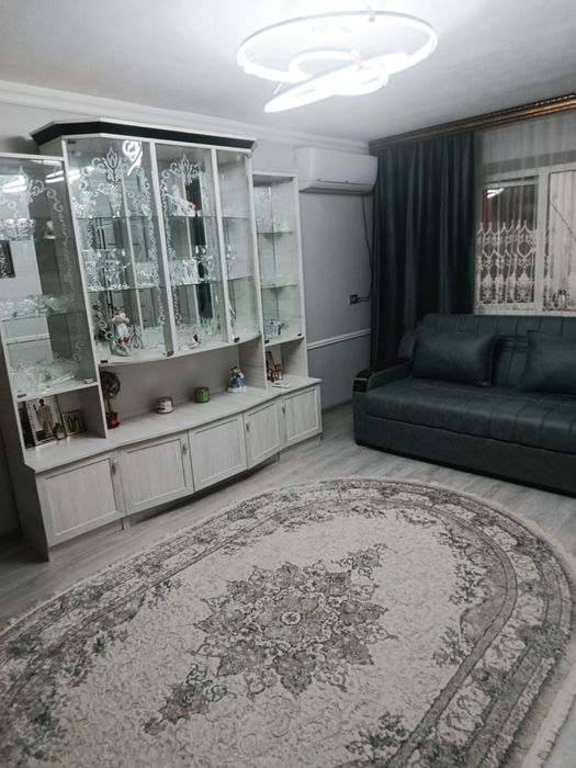 Срочно продаётся 3/3/5 ,Балкон 2на6, Ул.Корасу,ор-р Парвоз ресторан, Д