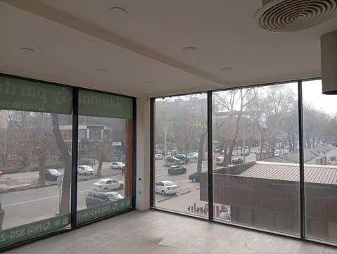 Чиланзар Офис Уч Центр 50м² 2этаж 2комнаты в доль дороги Юр адр 24/7
