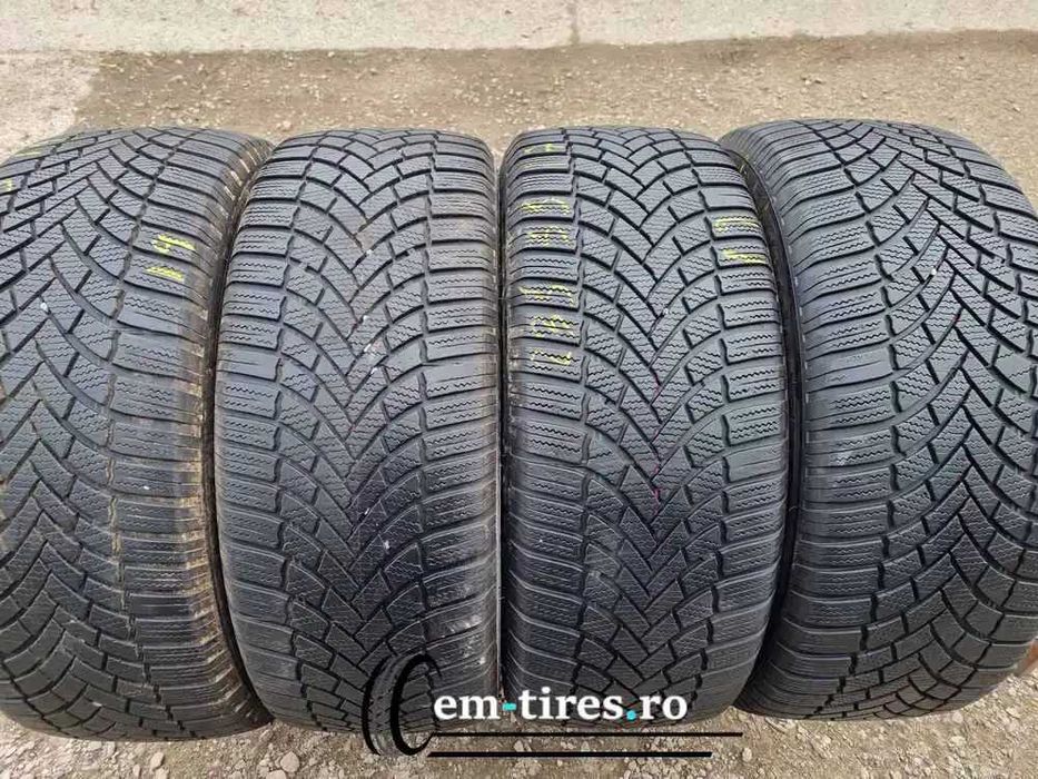 SET 4 Anvelope Iarna 235/55 R17 BRIDGESTONE Blizzak LM005 103V