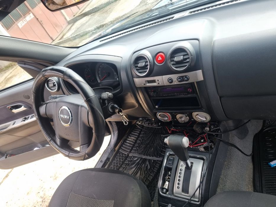 De vinzare Isuzu D-max