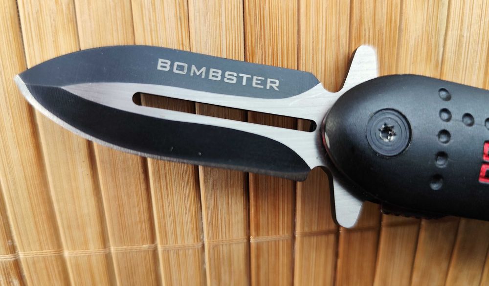Сгъваемо ножче BOMBSTER