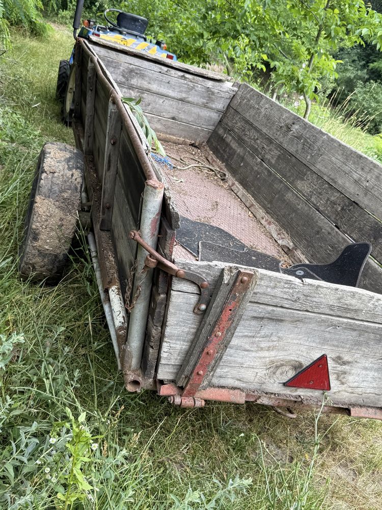 Vand remorca dupa tractor