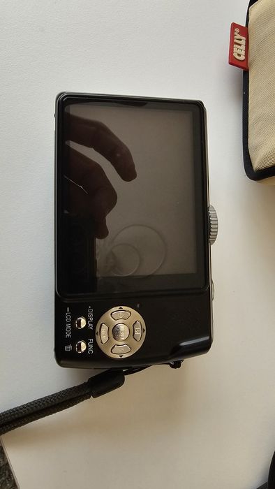 Aparat foto Panasonic Lumix TZ3 obiectiv Leica Sdcard incarcator cutie