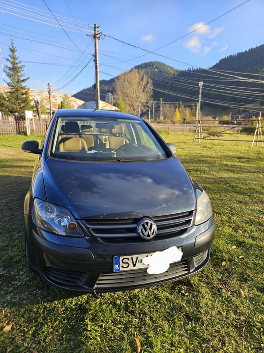 Vând Golf 5 Plus