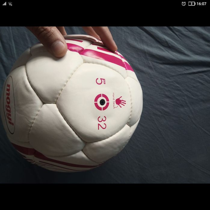 Minge fotbal adidas noua originala piele gilette autograf hagi piele