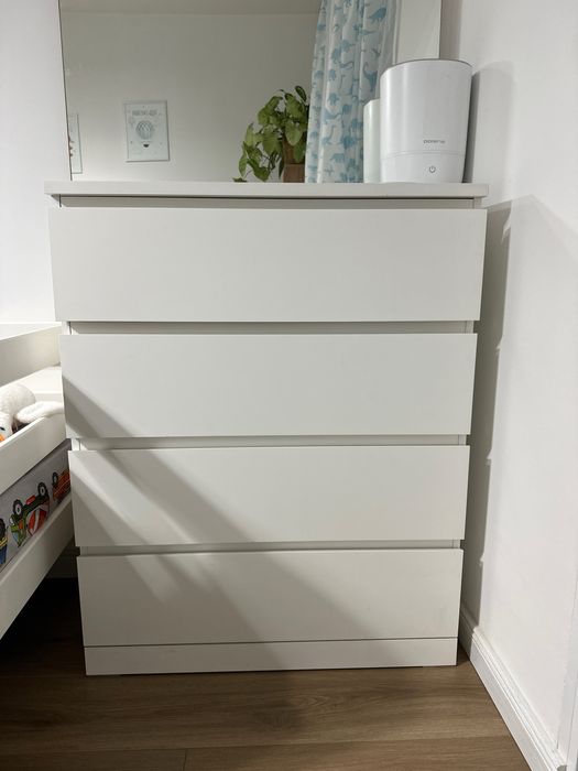 Комод икеа и письменный стол