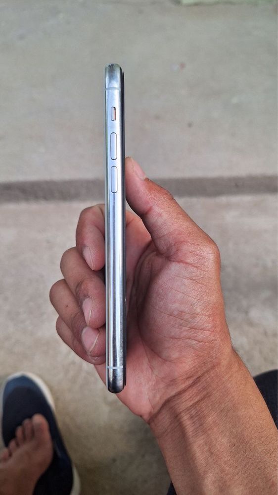 Srochniy sotiladi Iphone 11 pro 256gb