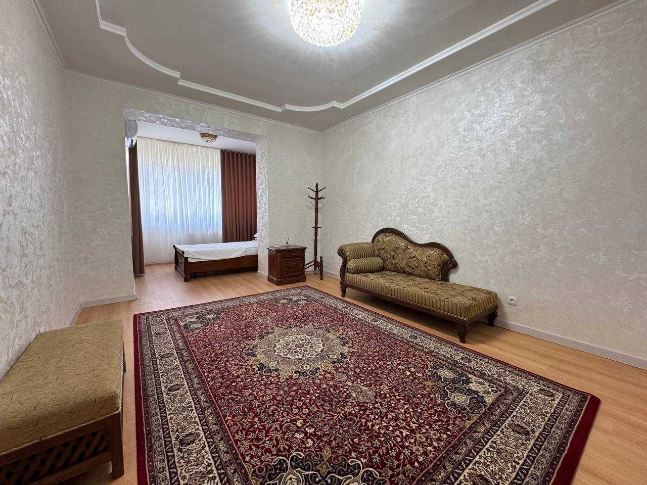 Центр,Продается 3-х Комнатная квартира ЖК "Алишер Навои, 104кв.м.