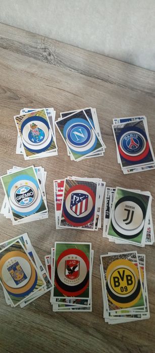 Наклейки панини 2019 год,одна шт 1.000сум