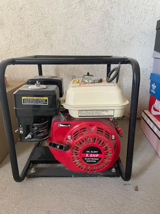 Водна помпа (бензинова)