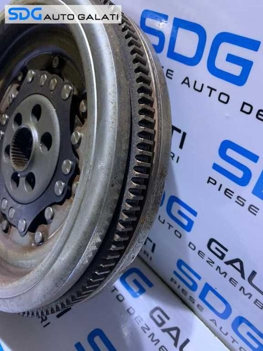 Volanta Cutie Automata DSG VW Golf 5 PLUS 2.0 TDI BKD AZV BMM 2004 - 2008 Cod 03G105266Q 03G105266AR